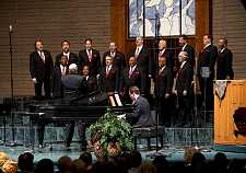 071103_181245_MG_2837_20D_2007_Mens_Chorus_Festival.jpg